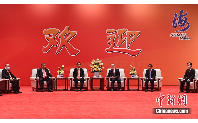 刘结一：两岸同胞加强交流合作、推动两岸关系发展的历史大势无法阻挡